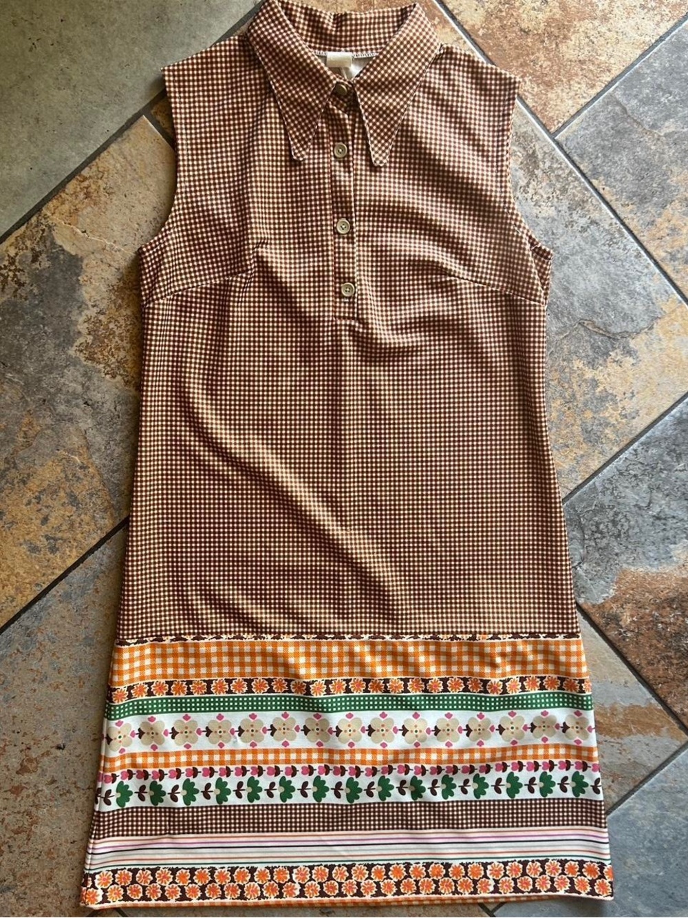 Brown Sleeveless Button-Front Gingham Dress